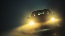 4 tipy ako jazdiť v hmle